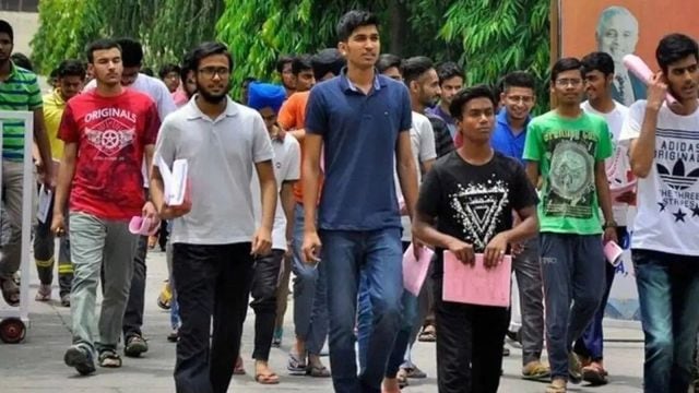 RRB ALP CBT 1 Result 2025 Declared: कट-ऑफ मार्क्स, डायरेक्ट लिंक और स्कोरकार्ड चेक करें